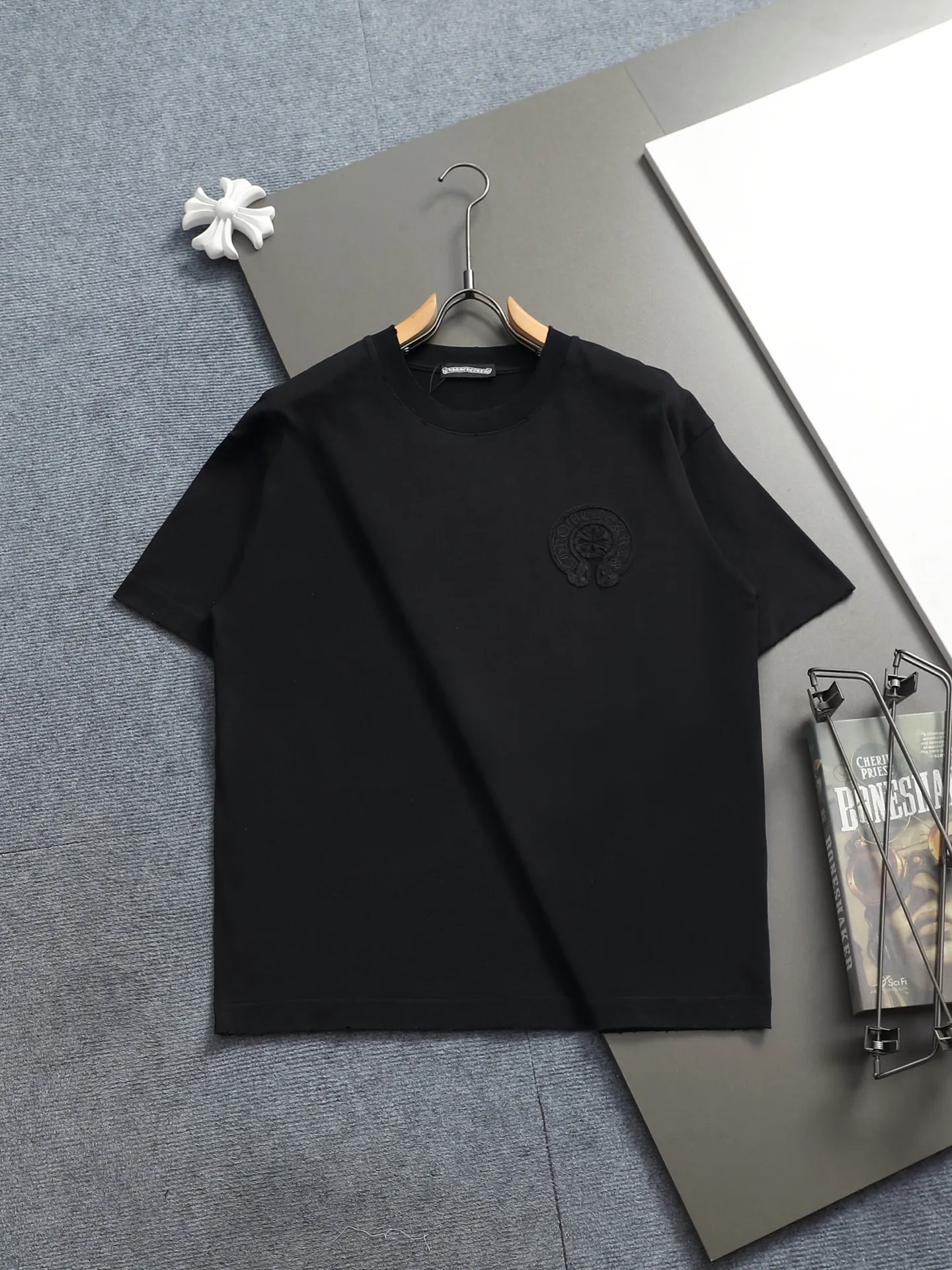 𝗖𝗵𝗿𝗼𝗺𝗲 𝗛𝗲𝗮𝗿𝘁𝘀/ 2025 New Arrival Original T 👑 ！ ！ ✟ ！ 👍 ✂️Quality , ！ 。 ： ➕100% 。Authentic ➕ ➕3D ➕ ： ！ ！ Authentic ！ Same Style ！ ：White Black Green Size：S-XL